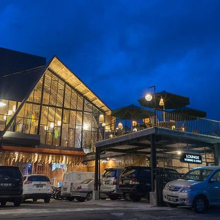 Ethes Coworking - Coliving & Lounge Hotel Ngaglik Luaran gambar